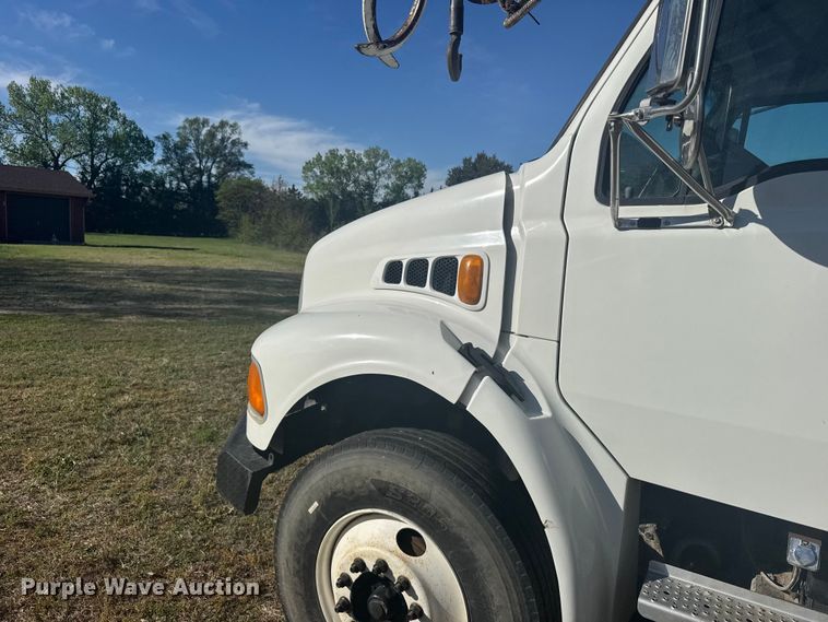 image for item FB7195 2007 Sterling Acterra digger derrick truck
