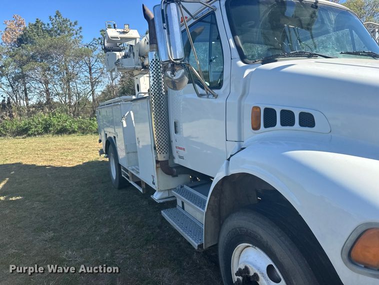 image for item FB7195 2007 Sterling Acterra digger derrick truck