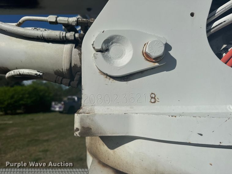 image for item FB7195 2007 Sterling Acterra digger derrick truck