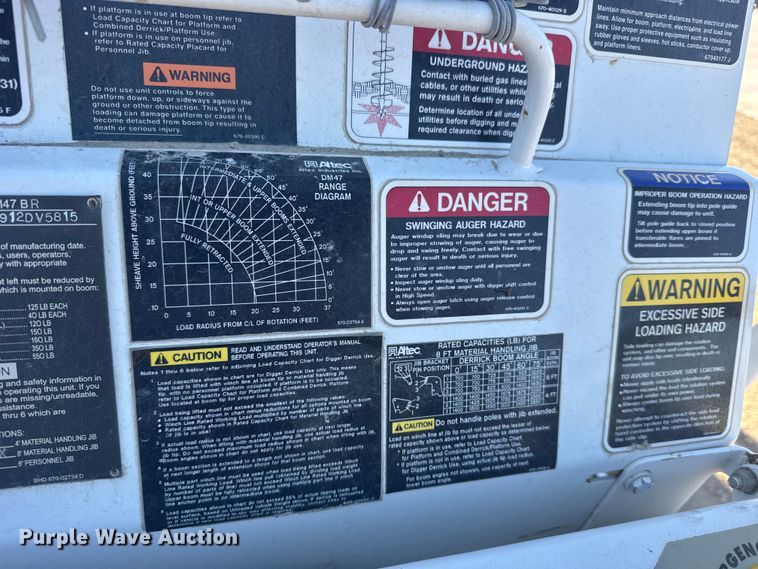 image for item FB7201 2013 Freightliner Business Class M2 digger derrick truck