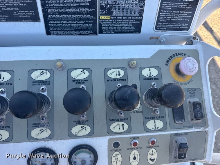 image for item FB7201 2013 Freightliner Business Class M2 digger derrick truck