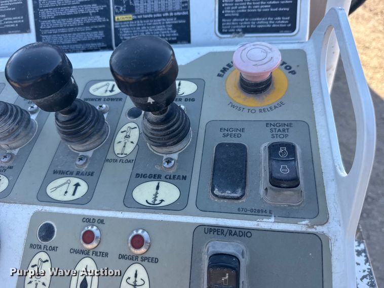 image for item FB7201 2013 Freightliner Business Class M2 digger derrick truck