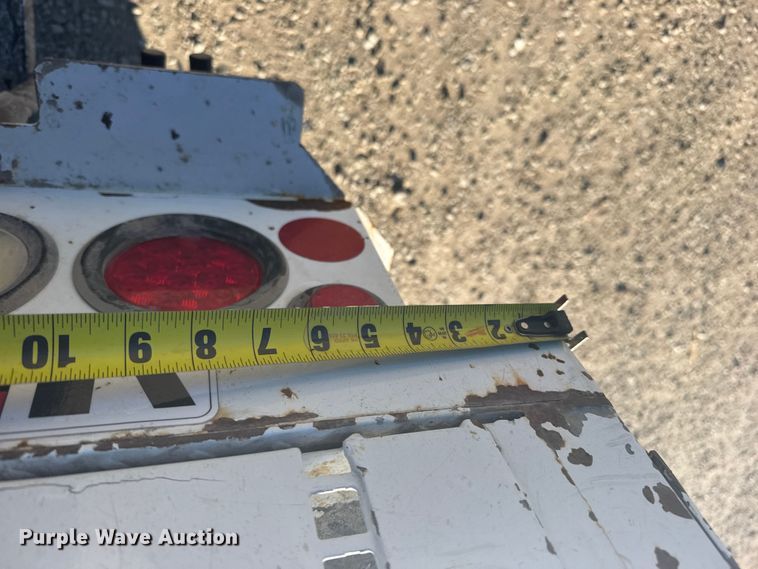 image for item FB7201 2013 Freightliner Business Class M2 digger derrick truck