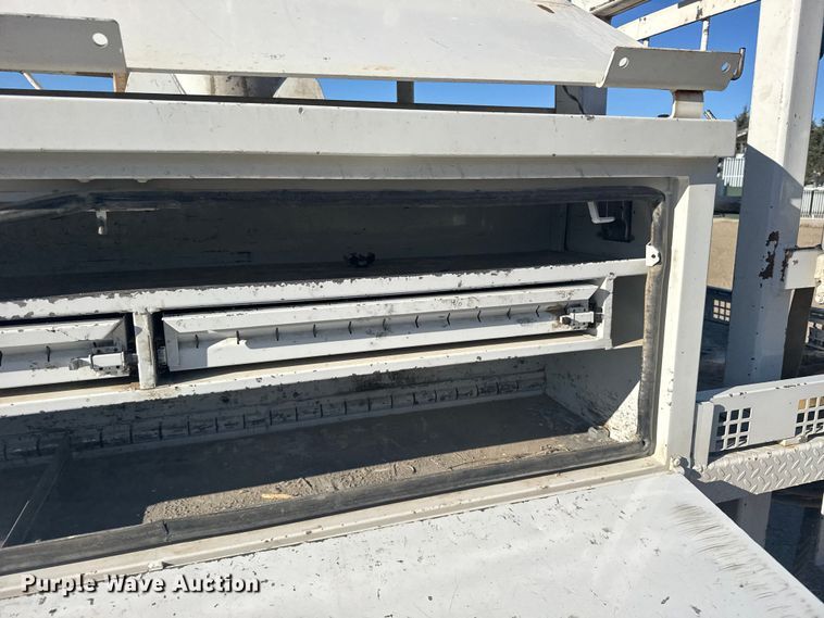 image for item FB7201 2013 Freightliner Business Class M2 digger derrick truck