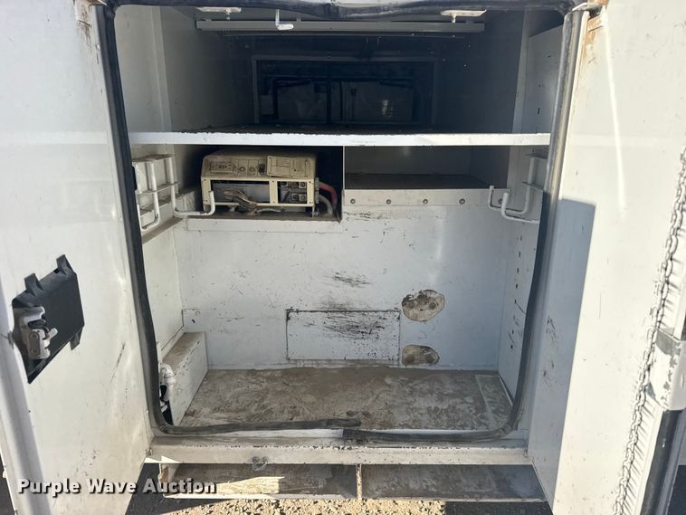 image for item FB7201 2013 Freightliner Business Class M2 digger derrick truck