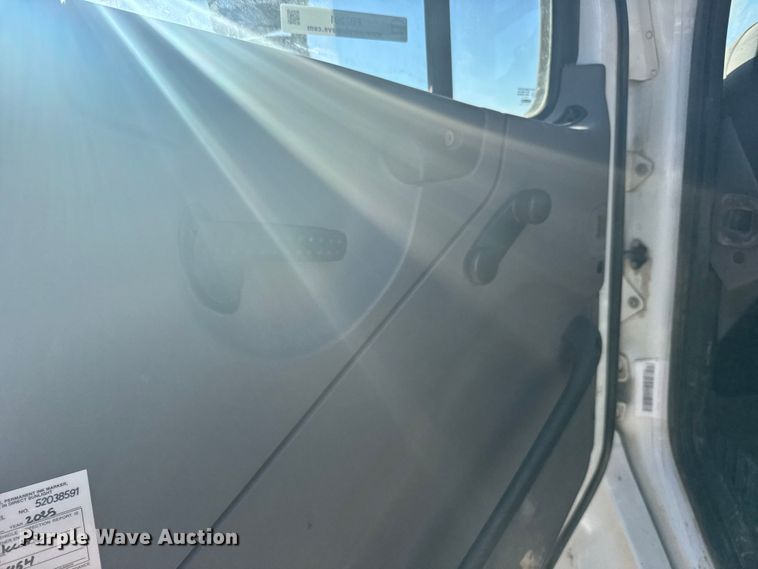 image for item FB7201 2013 Freightliner Business Class M2 digger derrick truck