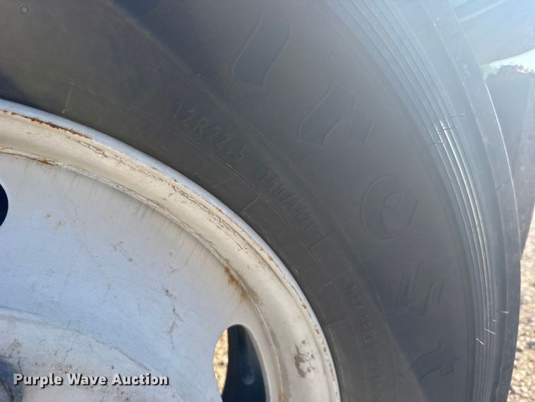 image for item FB7201 2013 Freightliner Business Class M2 digger derrick truck