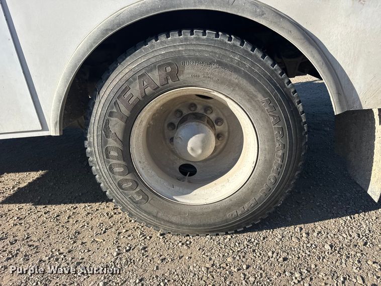 image for item FB7201 2013 Freightliner Business Class M2 digger derrick truck