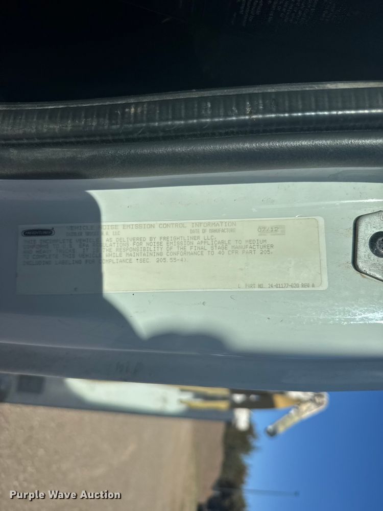 image for item FB7201 2013 Freightliner Business Class M2 digger derrick truck