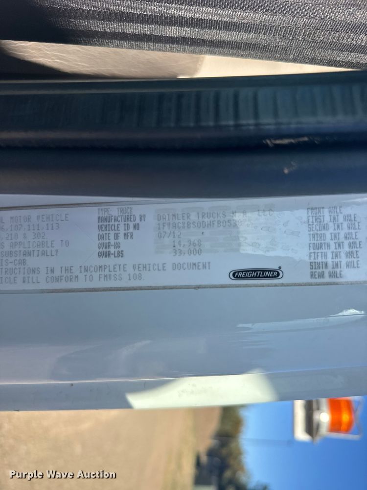 image for item FB7201 2013 Freightliner Business Class M2 digger derrick truck