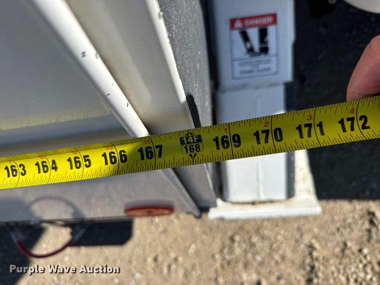 image for item FB7202 2020 Chevrolet 6500HD bucket truck