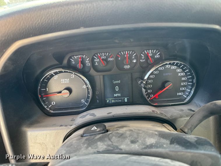 image for item FB7202 2020 Chevrolet 6500HD bucket truck