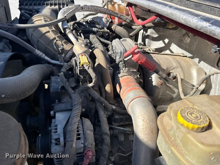 image for item FB7202 2020 Chevrolet 6500HD bucket truck