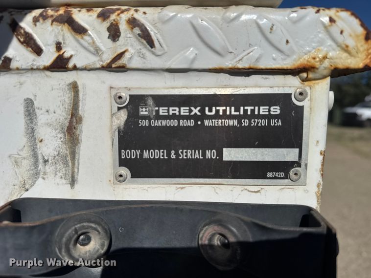 image for item FB7204 2009 Ford F-750 digger derrick truck