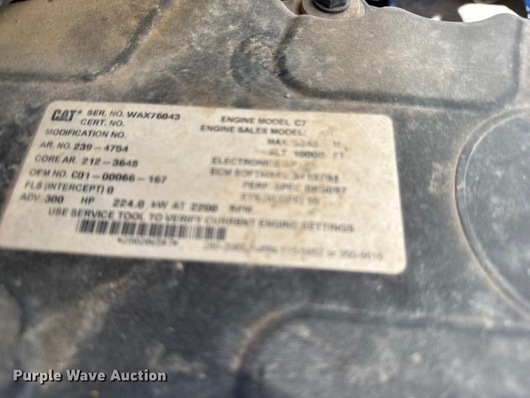 image for item FB7204 2009 Ford F-750 digger derrick truck