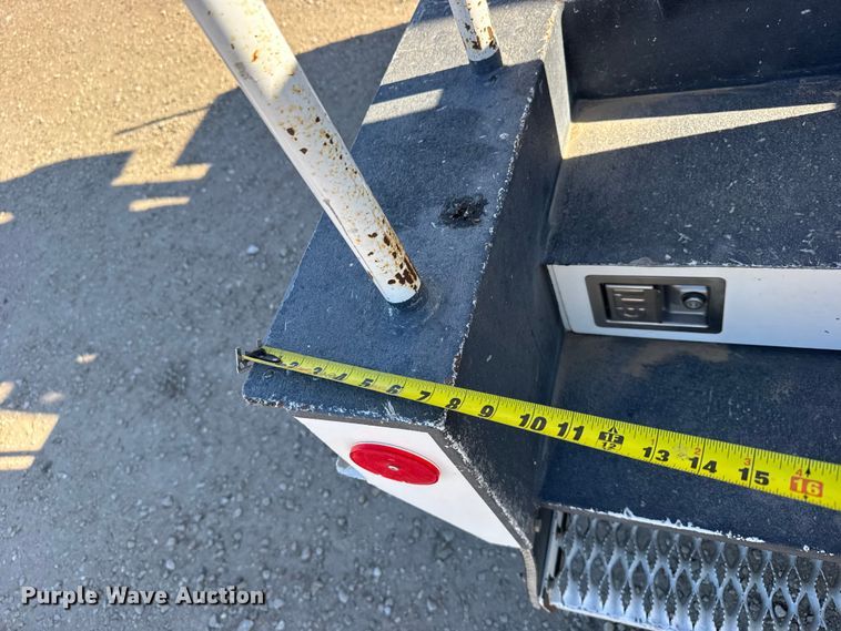 image for item FB7205 2020 Chevrolet 6500HD bucket truck