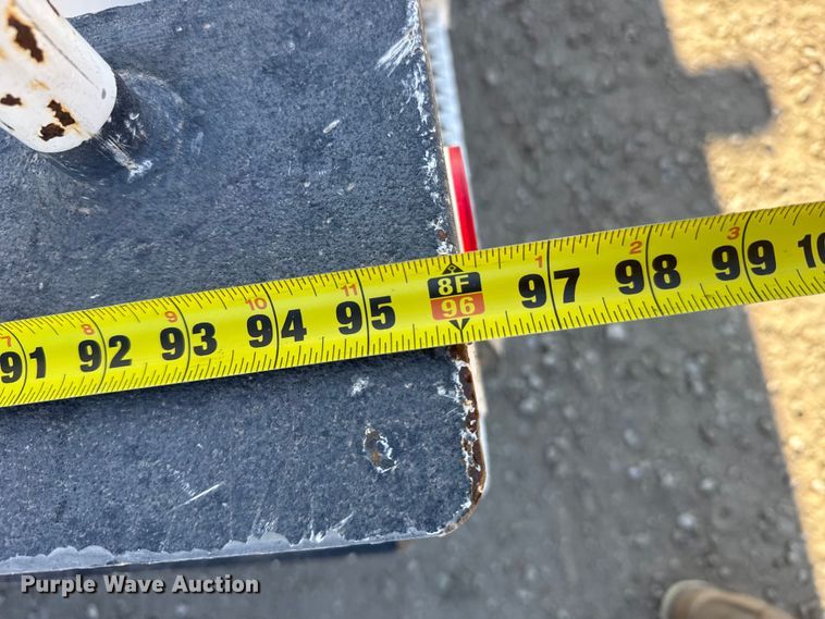 image for item FB7205 2020 Chevrolet 6500HD bucket truck