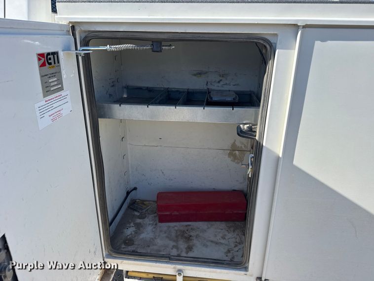 image for item FB7205 2020 Chevrolet 6500HD bucket truck