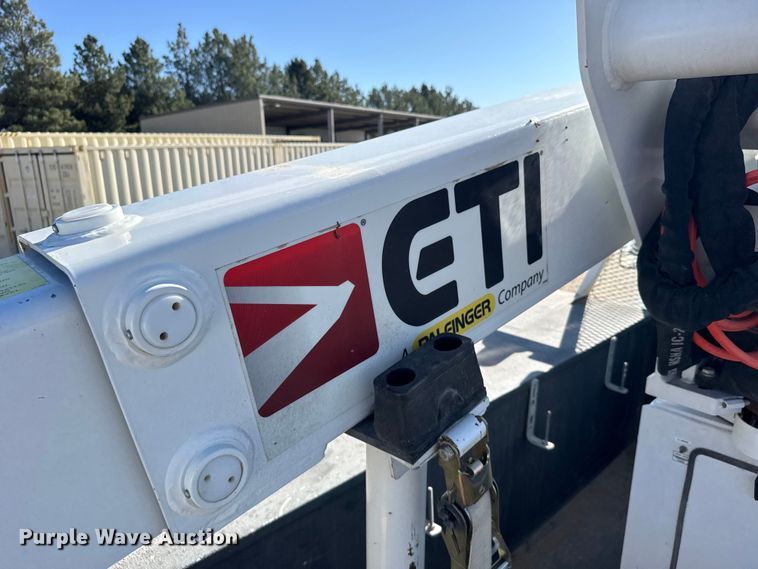 image for item FB7205 2020 Chevrolet 6500HD bucket truck