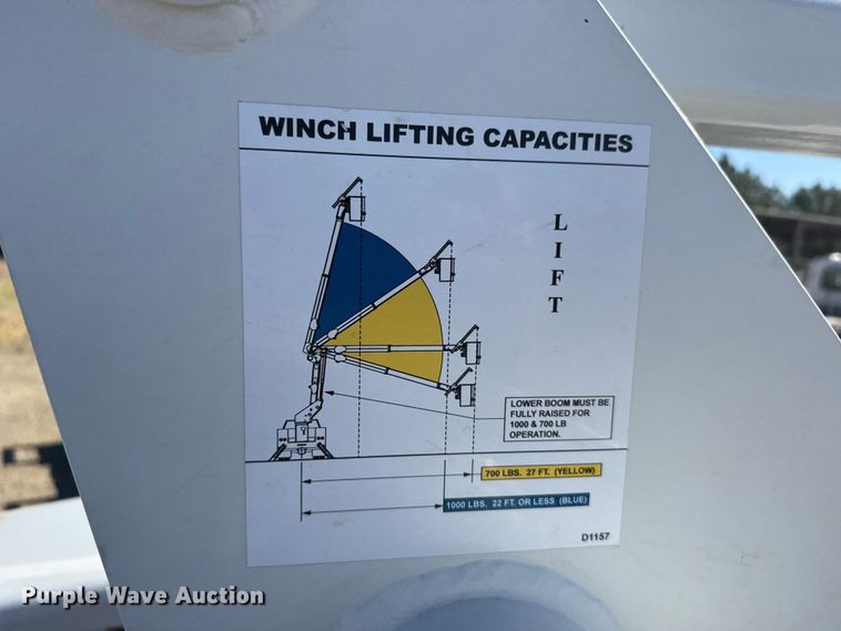 image for item FB7205 2020 Chevrolet 6500HD bucket truck