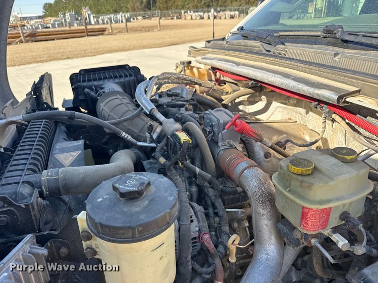 image for item FB7205 2020 Chevrolet 6500HD bucket truck