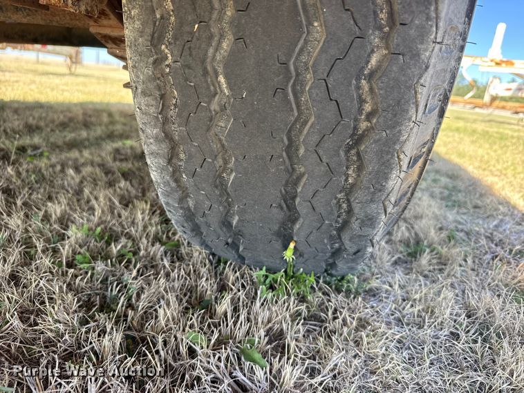 image for item FB7211 1996 Kiefer Industrial pole trailer