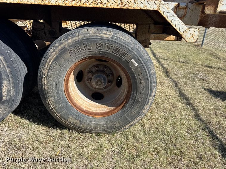 image for item FB7212 2009 Brooks Pole trailer