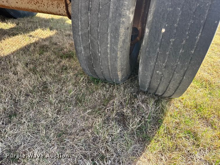 image for item FB7212 2009 Brooks Pole trailer
