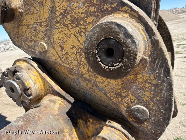 image for item FB7214 2000 Caterpillar 330BL excavator