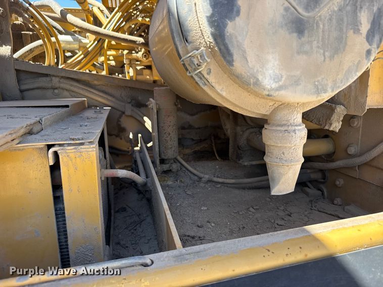 image for item FB7214 2000 Caterpillar 330BL excavator