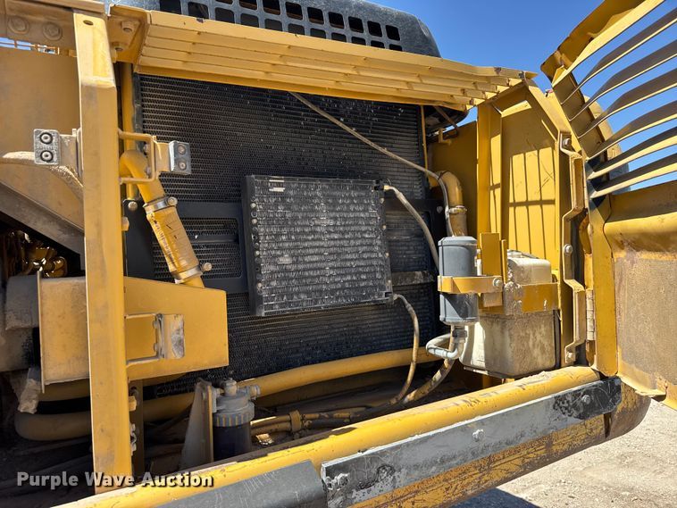 image for item FB7214 2000 Caterpillar 330BL excavator