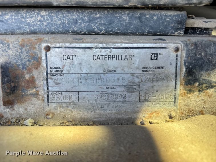 image for item FB7214 2000 Caterpillar 330BL excavator
