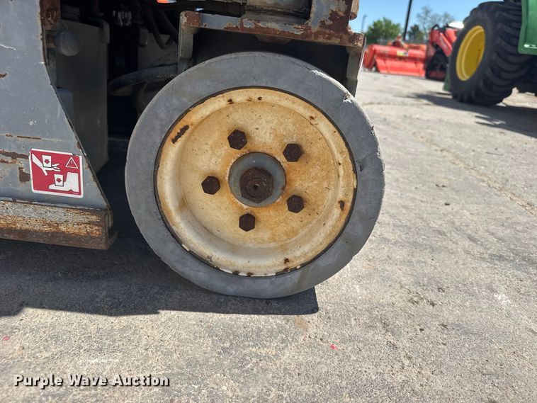 image for item FB7242 2014 Skyjack SJIII 3219 scissor lift