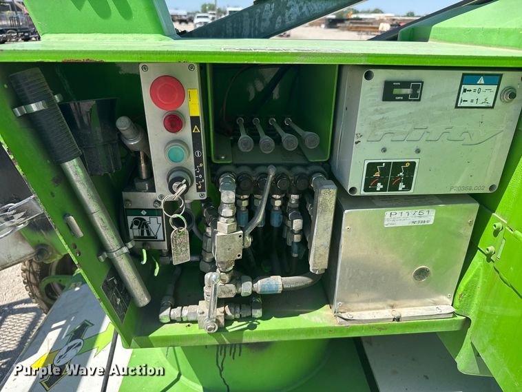 image for item FB7243 Nifty SP34 boom lift
