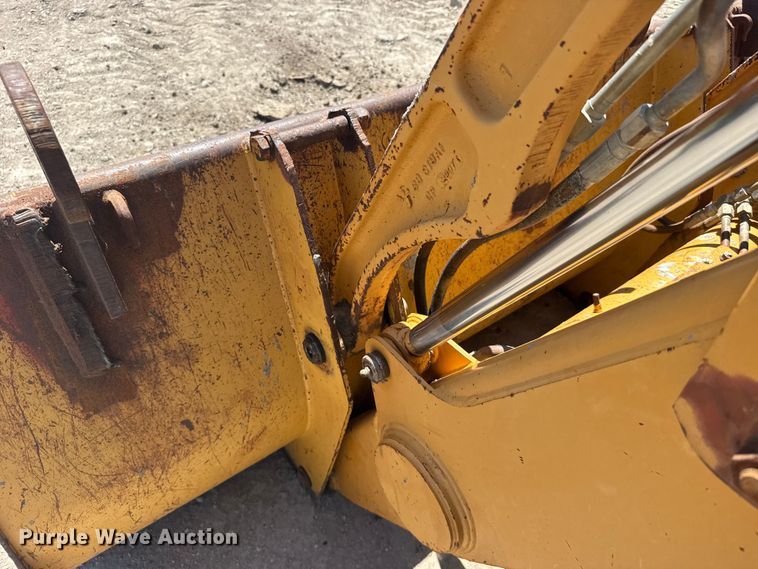 image for item FB7247 1999 Case 580L backhoe