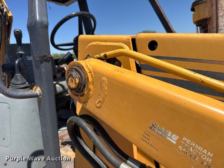image for item FB7247 1999 Case 580L backhoe