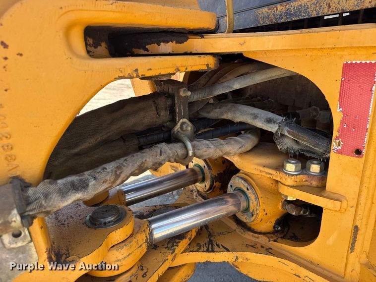 image for item FB7247 1999 Case 580L backhoe