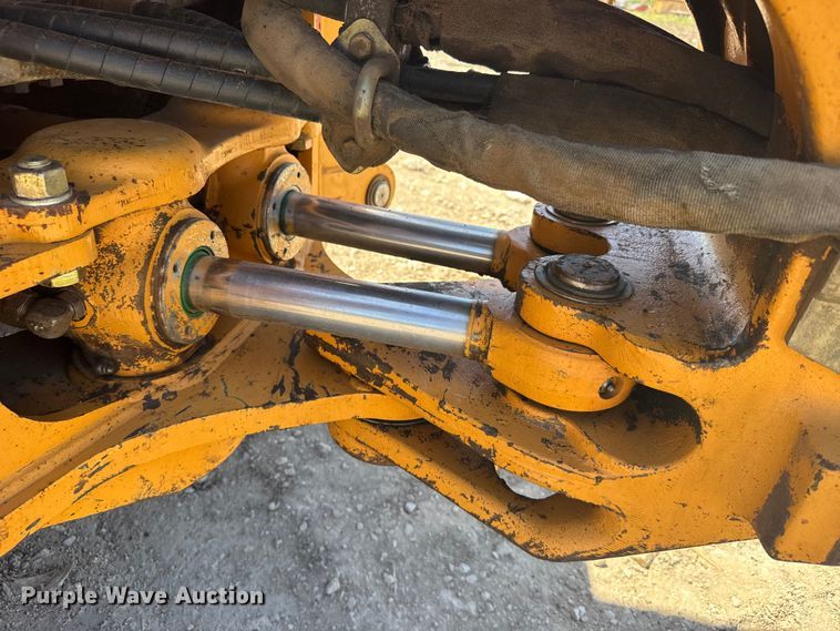 image for item FB7247 1999 Case 580L backhoe