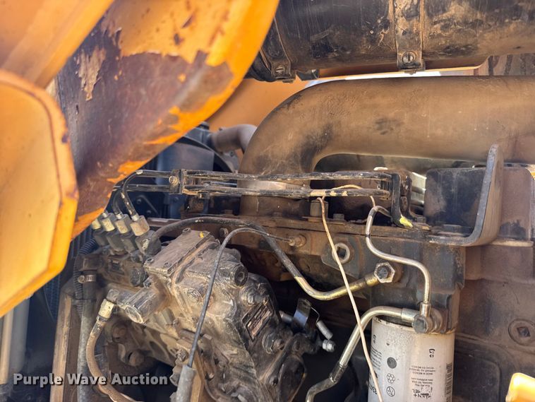 image for item FB7247 1999 Case 580L backhoe