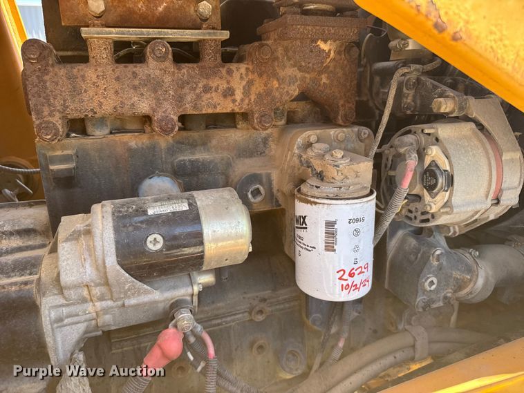 image for item FB7247 1999 Case 580L backhoe