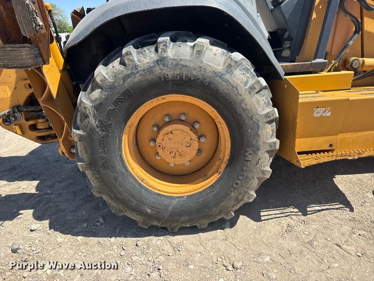 image for item FB7247 1999 Case 580L backhoe