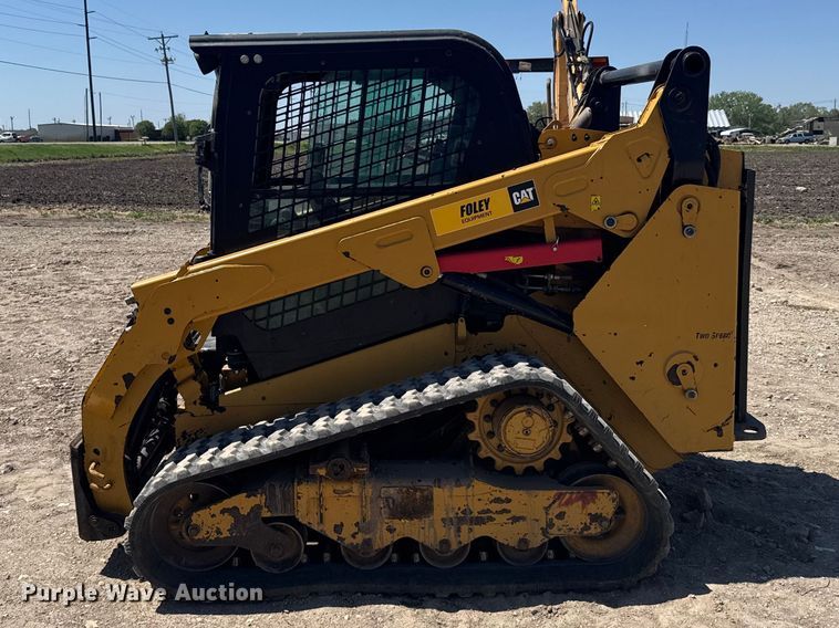 image for item FB7248 2015 Caterpillar 259D tracked skid steer loader