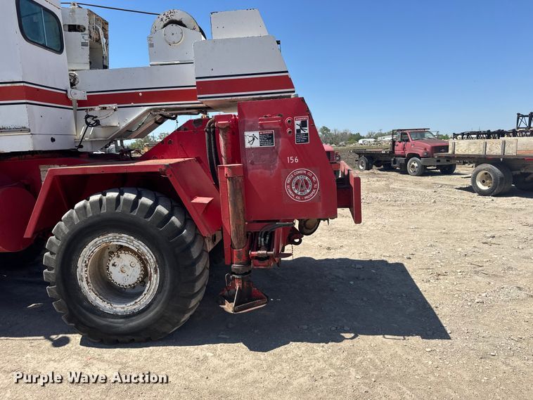 image for item FB7249 FMC HSP-8018 crane