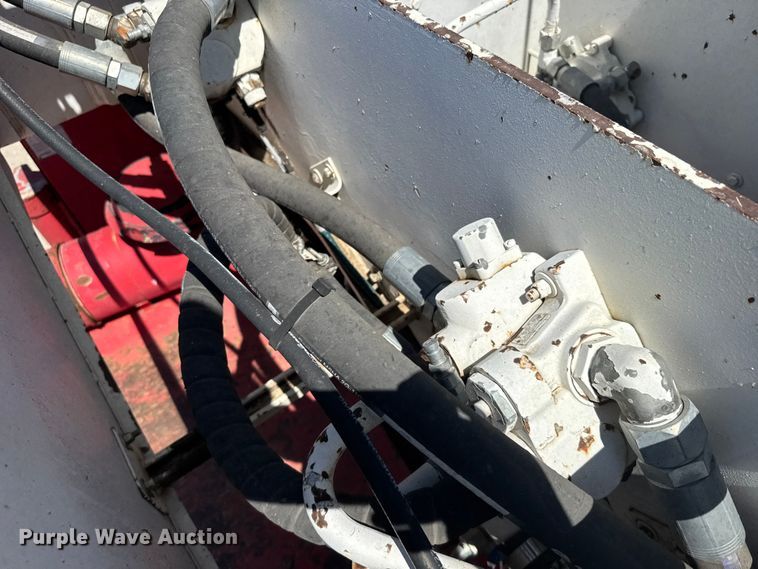 image for item FB7249 FMC HSP-8018 crane