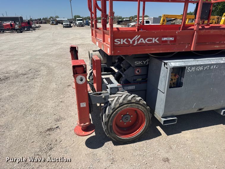 image for item FB7250 2013 Skyjack SJ6826RT scissor lift