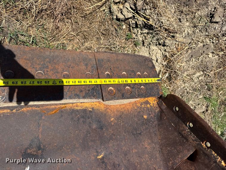 image for item FB7260 Caterpillar D7 dozer