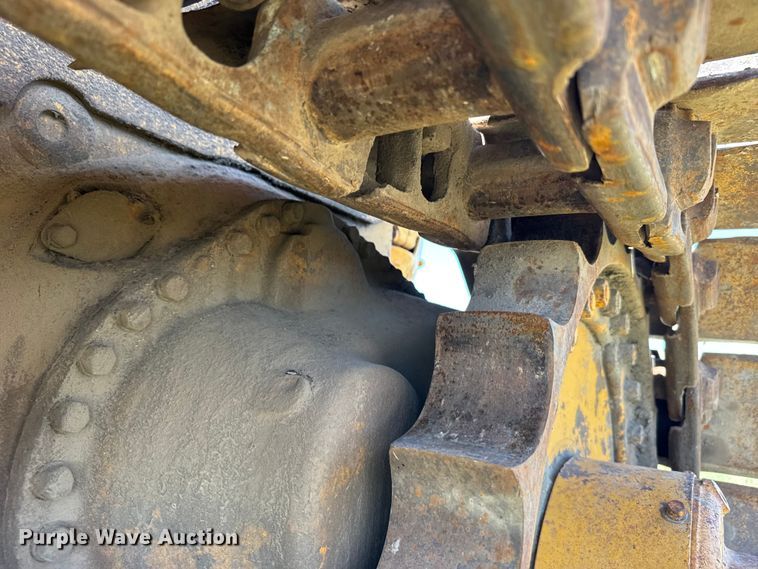 image for item FB7260 Caterpillar D7 dozer