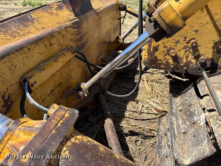 image for item FB7261 1965 Caterpillar D7E dozer