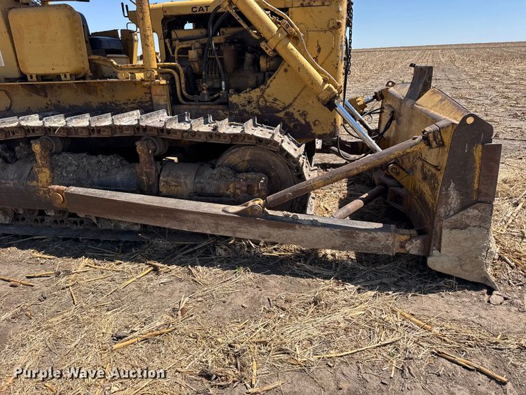 image for item FB7261 1965 Caterpillar D7E dozer