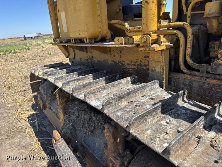 image for item FB7261 1965 Caterpillar D7E dozer